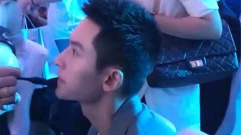 娱乐吃瓜女星敬酒,吃瓜群众直呼精彩!